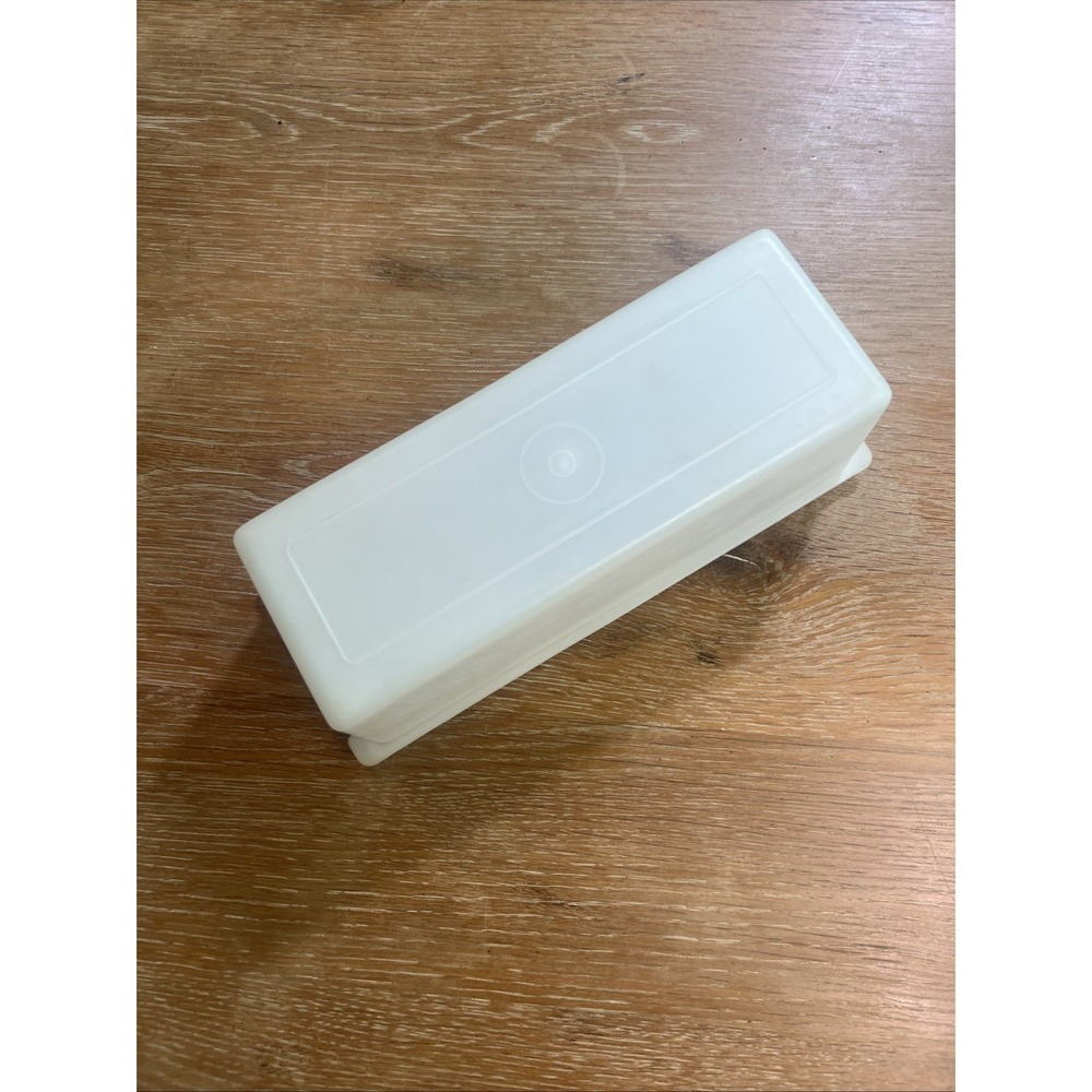 Tupperware Cheese Butter Meat‎ Container 519-3 With Lid